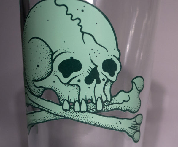 EGO - Skull & Cross Bones - 20oz. Drinking Glass